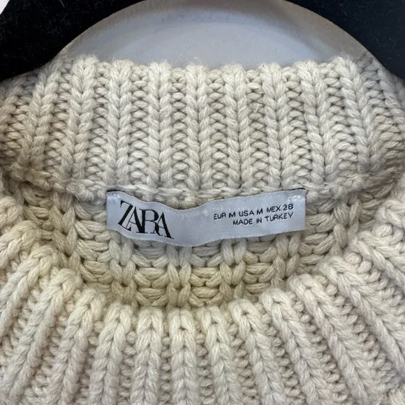 Zara Ecru Beige Knit Crew Neck Oversized Sweater Womens Medium EUC - Picture 5 of 6